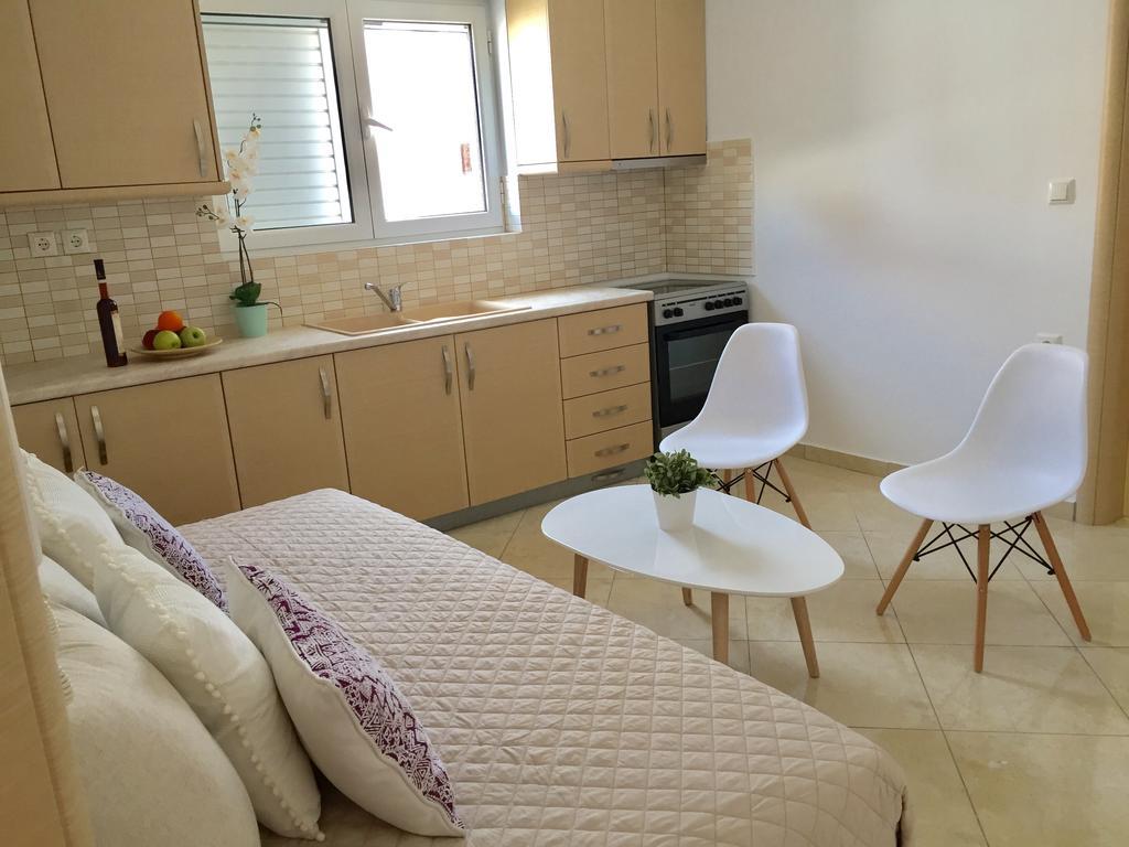 Sea And Sun Apartments Sarandë Eksteriør billede